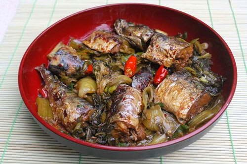 Vietnamese Fish Recipe - Cá Kho Dưa Cải Chua