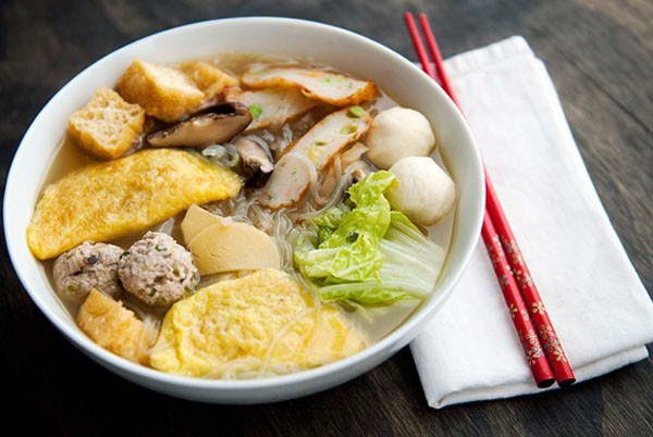 Vietnamese Noodle Recipes - Miến với Hoành Thánh Trứng
