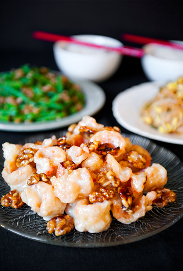 Fried Shrimps with Sweet and Sour Sauce