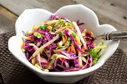 Salad Apple with Purple Cabbage Recipe - Salad Táo và Cải Tím