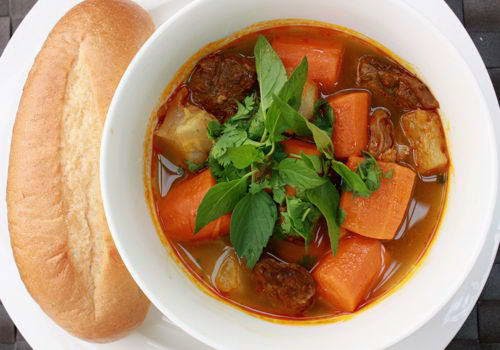 (Bò kho) - Stewed Beef with tomato