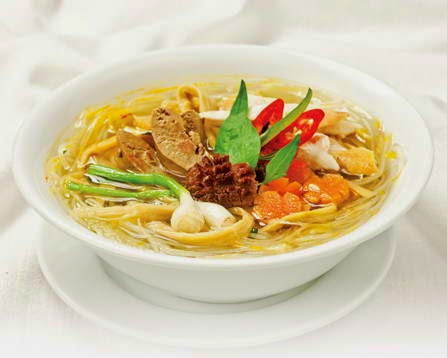 Vietnamese Bamboo Shoots and Chicken Noodle Soup
